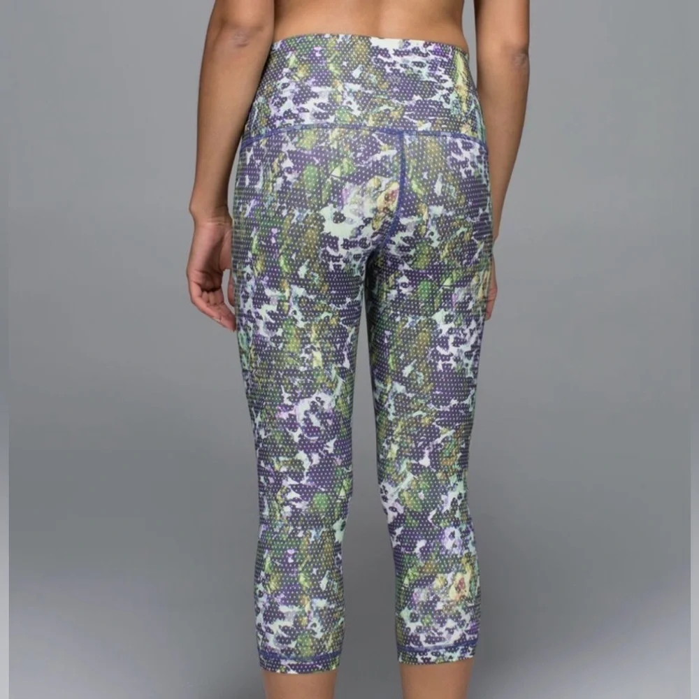 lululemon athletica Purple & Green Abstract Cropped Leggings